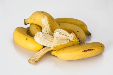 Kako po barvi prepoznati banane?